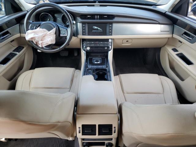 Photo 8 from auction – 2017 JAGUAR XF PREMIUM with VIN SAJBD4BVXHCY40540
