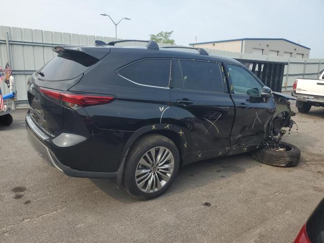 Photo 3 from auction – 2023 TOYOTA HIGHLANDER with VIN 5TDKDRBH3PS004636