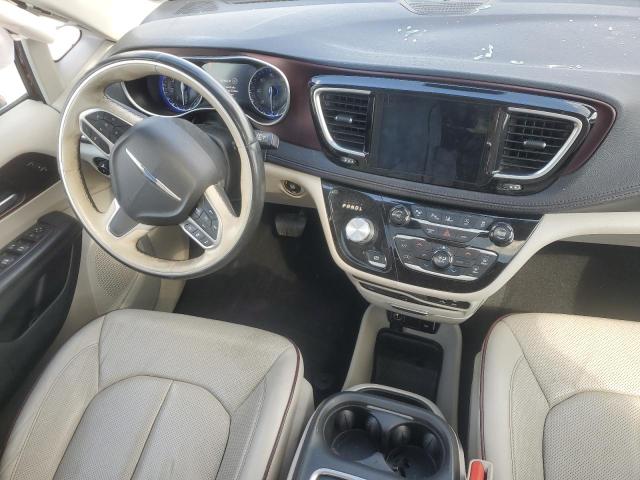 Photo 8 from auction – 2017 CHRYSLER PACIFICA L with VIN 2C4RC1GG0HR804002