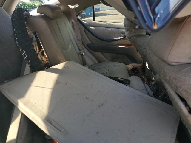 Photo 11 from auction – 2000 LEXUS RX 300 with VIN JT6GF10U3Y0057270