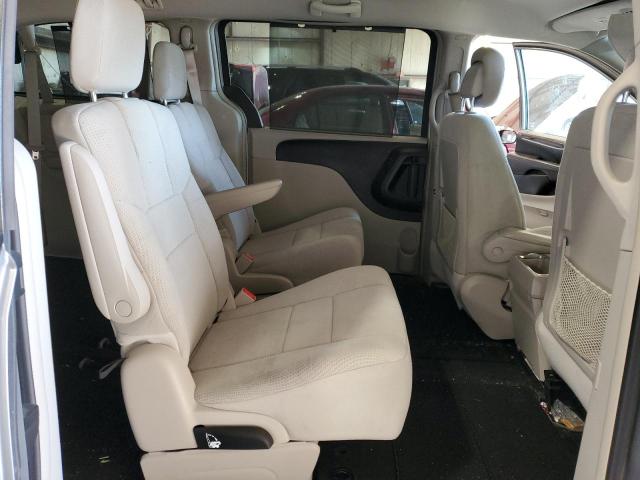 Photo 11 from auction – 2013 CHRYSLER TOWN & COU with VIN 2C4RC1BG4DR818633