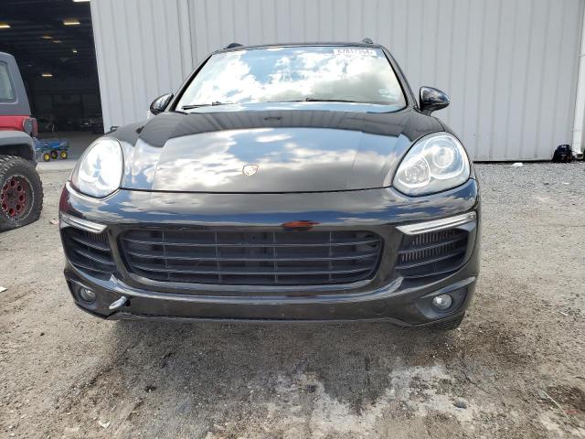 Photo 5 from auction – 2017 PORSCHE CAYENNE S with VIN WP1AB2A29HLA51709