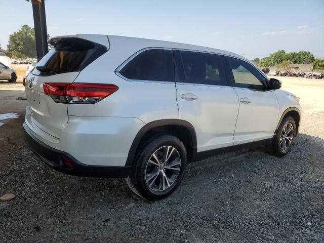 Photo 3 from auction – 2019 TOYOTA HIGHLANDER with VIN 5TDZZRFH1KS350350
