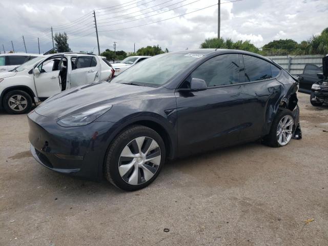TESLA MODEL Y 2024 with VIN 7SAYGDED3RF038406 - Photo from auction