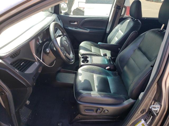 Photo 7 from auction – 2017 TOYOTA SIENNA SE with VIN 5TDXZ3DC9HS792121