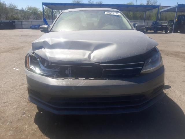 Photo 5 from auction – 2017 VOLKSWAGEN JETTA SE with VIN 3VWDB7AJ0HM207652