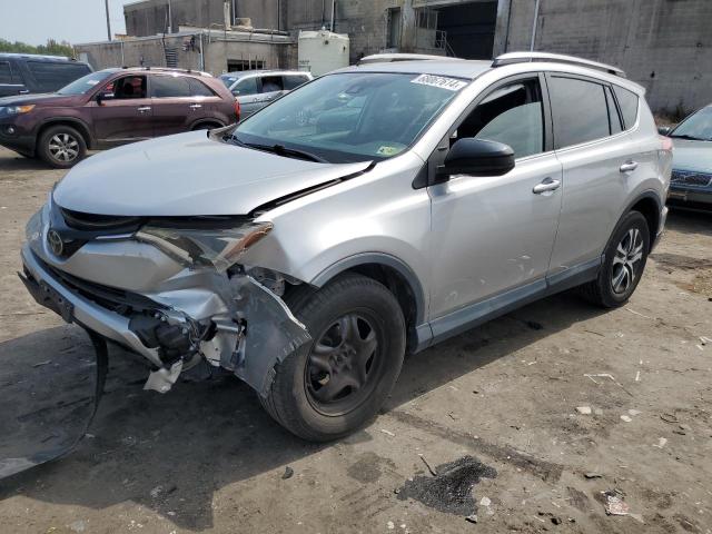 TOYOTA RAV4 LE 2017 z numerem VIN 2T3BFREV0HW612352 - Zdjęcie z aukcji