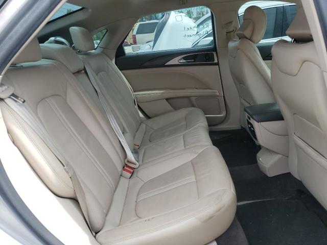 Photo 10 from auction – 2017 LINCOLN MKZ RESERV with VIN 3LN6L5F91HR666330
