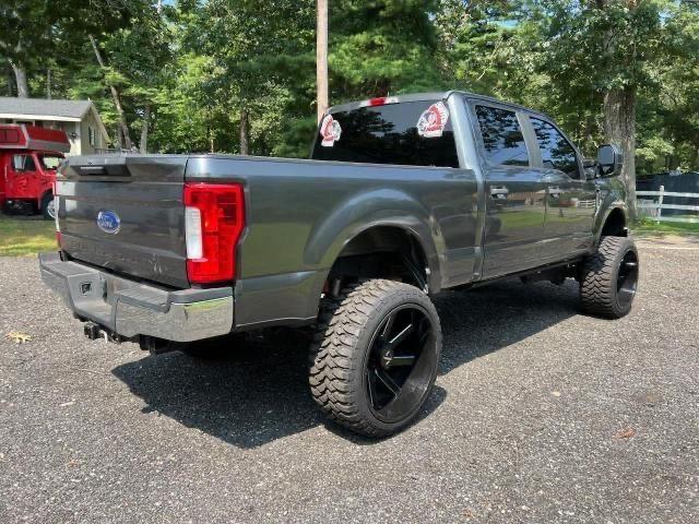 Photo 4 from auction – 2018 FORD F250 SUPER with VIN 1FT7W2B68JEC97176