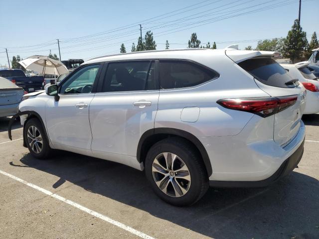 Photo 2 from auction – 2023 TOYOTA HIGHLANDER with VIN 5TDKDRAH0PS020701