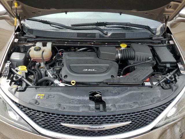 Photo 12 from auction – 2017 CHRYSLER PACIFICA L with VIN 2C4RC1GG9HR659266