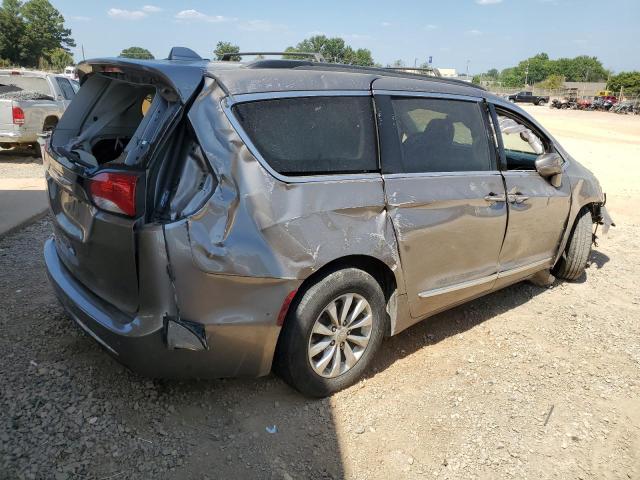Photo 3 from auction – 2017 CHRYSLER PACIFICA T with VIN 2C4RC1BG1HR756954
