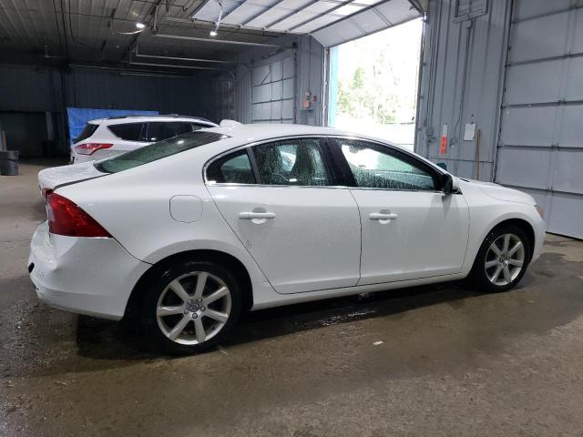 Photo 3 from auction – 2016 VOLVO S60 PREMIE with VIN YV1612TK6G2403084
