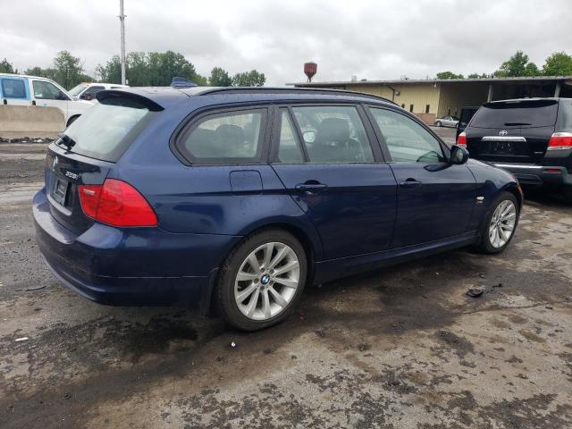 Photo 3 from auction – 2011 BMW 328 XI with VIN WBAUU3C53BA542170