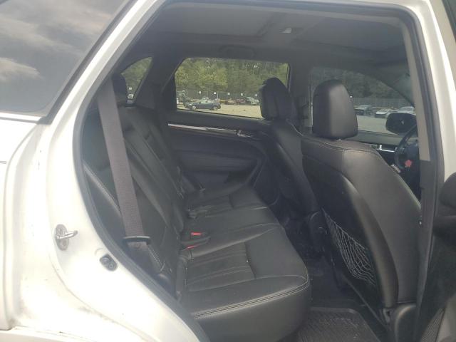 Photo 11 from auction – 2012 KIA SORENTO SX with VIN 5XYKWDA29CG215504