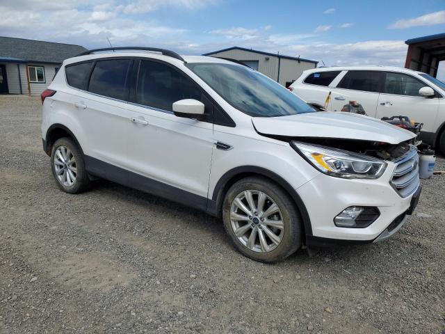 Photo 4 from auction – 2019 FORD ESCAPE SEL with VIN 1FMCU0HD4KUB26748