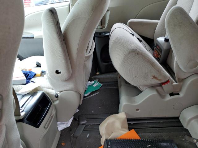 Photo 11 from auction – 2011 TOYOTA SIENNA LE with VIN 5TDKK3DC0BS073863