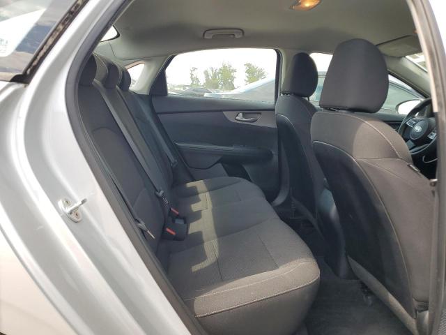 Photo 10 from auction – 2019 KIA FORTE FE with VIN 3KPF24AD1KE036612