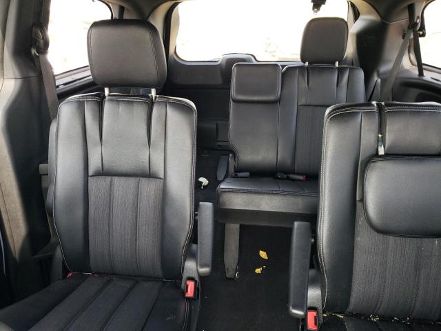 Photo 10 from auction – 2013 CHRYSLER TOWN & COU with VIN 2C4RC1HGXDR818336