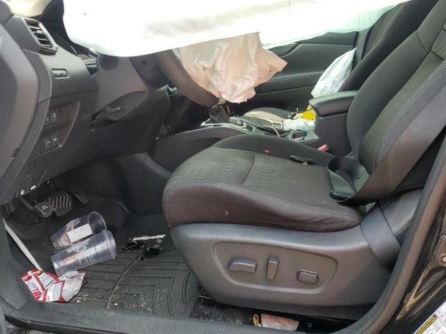 Photo 7 from auction – 2017 NISSAN ROGUE S with VIN 5N1AT2MT0HC810245