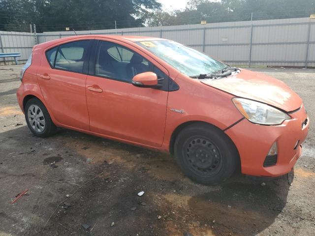 Photo 4 from auction – 2014 TOYOTA PRIUS C with VIN JTDKDTB34E1080331