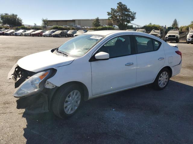 NISSAN VERSA S 2019 with VIN 3N1CN7AP3KL879909 - Photo from auction