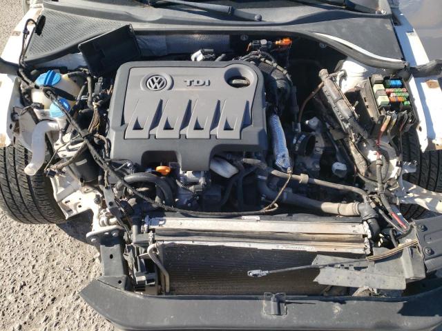 Photo 11 from auction – 2014 VOLKSWAGEN PASSAT SEL with VIN 1VWCN7A34EC006418