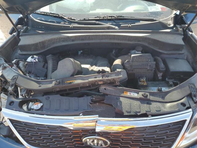 Photo 12 from auction – 2014 KIA SORENTO LX with VIN 5XYKTCA69EG544955