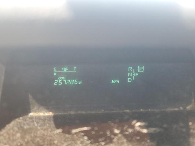 Photo 9 from auction – 2005 TOYOTA PRIUS with VIN JTDKB20U053122882
