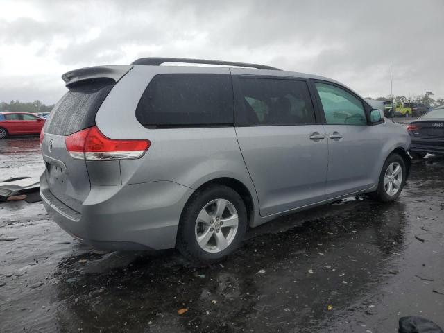 Photo 3 from auction – 2012 TOYOTA SIENNA LE with VIN 5TDKK3DC2CS181032