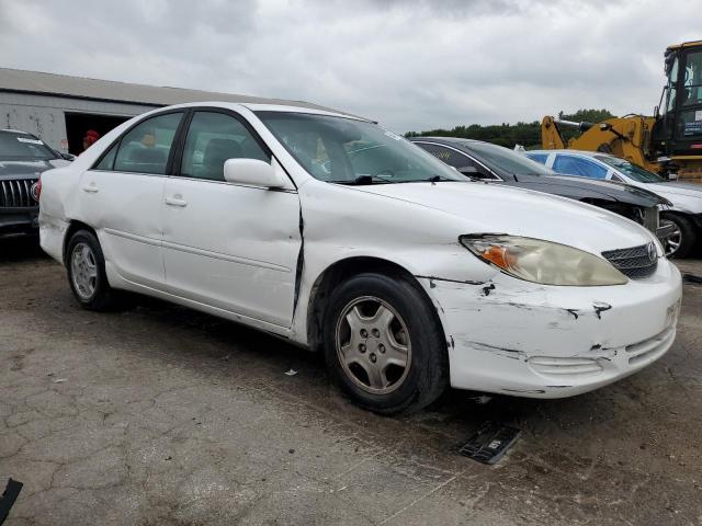 Photo 4 from auction – 2002 TOYOTA CAMRY LE with VIN 4T1BE32KX2U104707