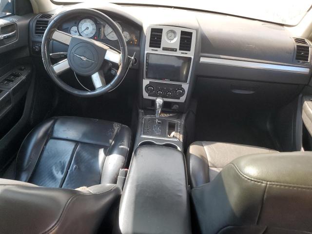 Photo 8 from auction – 2010 CHRYSLER 300 TOURIN with VIN 2C3CA5CV6AH284010