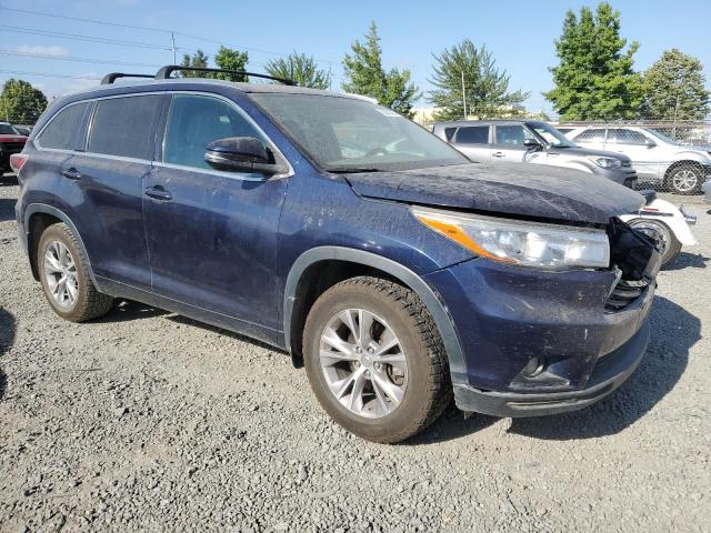 Foto 4 de la subasta – 2015 TOYOTA HIGHLANDER con VIN 5TDJKRFHXFS212832