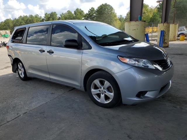 Photo 4 from auction – 2015 TOYOTA SIENNA with VIN 5TDZK3DC1FS612303