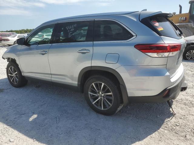 Photo 2 from auction – 2019 TOYOTA HIGHLANDER with VIN 5TDJZRFH0KS579700