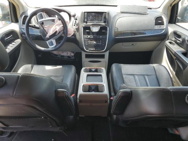 Photo 8 from auction – 2014 CHRYSLER TOWN & COU with VIN 2C4RC1BG4ER400414