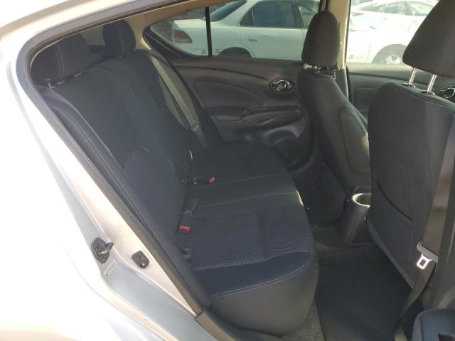 Photo 10 from auction – 2018 NISSAN VERSA S with VIN 3N1CN7AP0JL806074