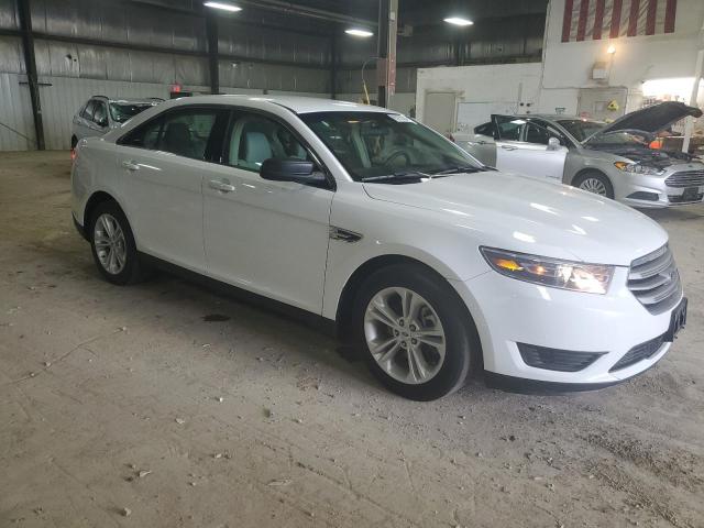 Photo 4 from auction – 2015 FORD TAURUS SE with VIN 1FAHP2D82FG184356
