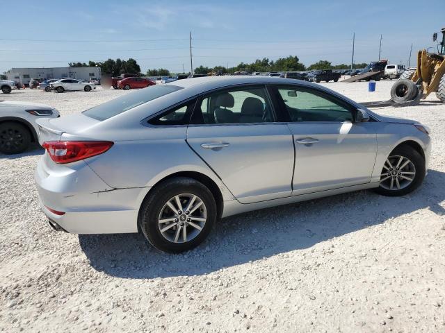 Photo 3 from auction – 2017 HYUNDAI SONATA SE with VIN 5NPE24AF2HH502257
