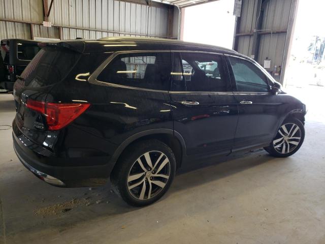 Photo 3 from auction – 2017 HONDA PILOT TOUR with VIN 5FNYF6H93HB010297