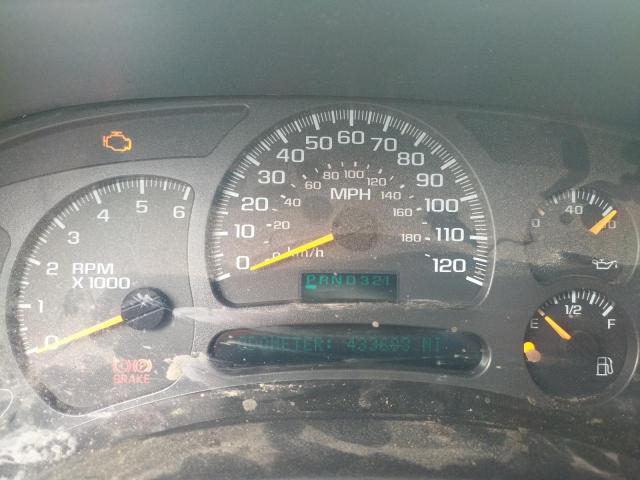 Photo 9 from auction – 2003 CHEVROLET SILVERADO with VIN 2GCEC19V931333940