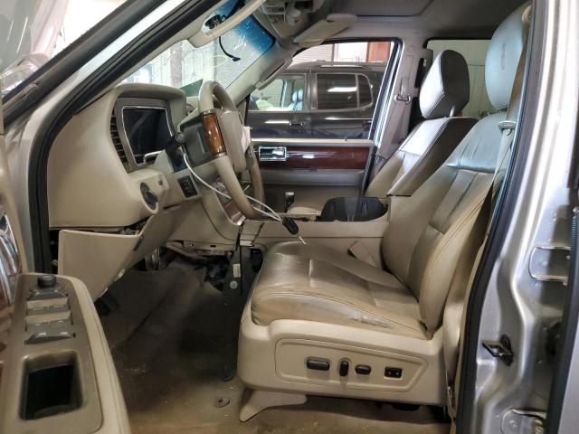 Photo 7 from auction – 2013 LINCOLN NAVIGATOR with VIN 5LMJJ2J51DEL03152