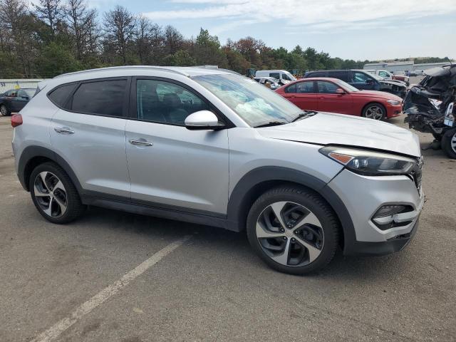 Photo 4 from auction – 2016 HYUNDAI TUCSON LIM with VIN KM8J3CA23GU145979