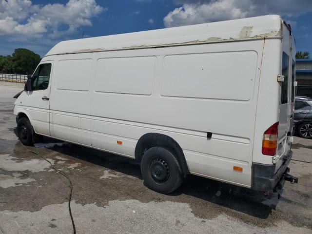 Photo 2 from auction – 2005 DODGE SPRINTER 2 with VIN WD0PD744X55786142