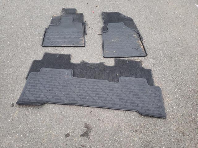 Photo 13 from auction – 2010 HONDA PILOT EXL with VIN 5FNYF4H53AB034798