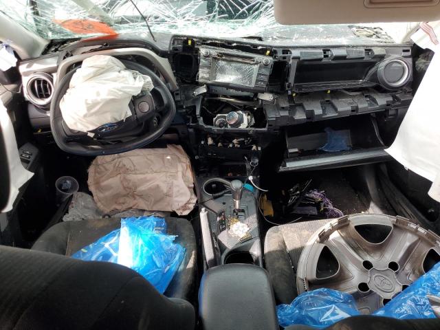Photo 8 from auction – 2016 TOYOTA RAV4 LE with VIN 2T3BFREV2GW443871