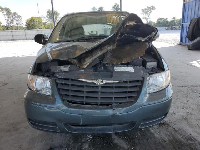 Photo 5 from auction – 2006 CHRYSLER TOWN & COU with VIN 1A4GP45R36B681948