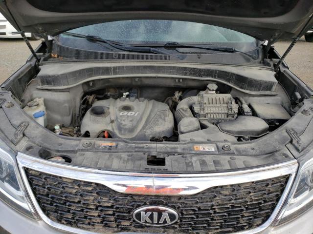 Photo 12 from auction – 2015 KIA SORENTO LX with VIN 5XYKT4A66FG659665