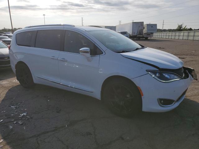 Photo 4 from auction – 2017 CHRYSLER PACIFICA L with VIN 2C4RC1GG2HR622401