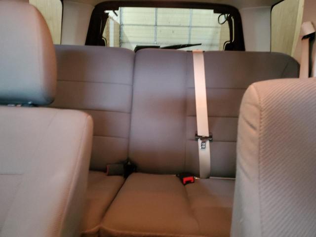 Photo 10 from auction – 2010 FORD ESCAPE XLT with VIN 1FMCU9DG0AKA63842